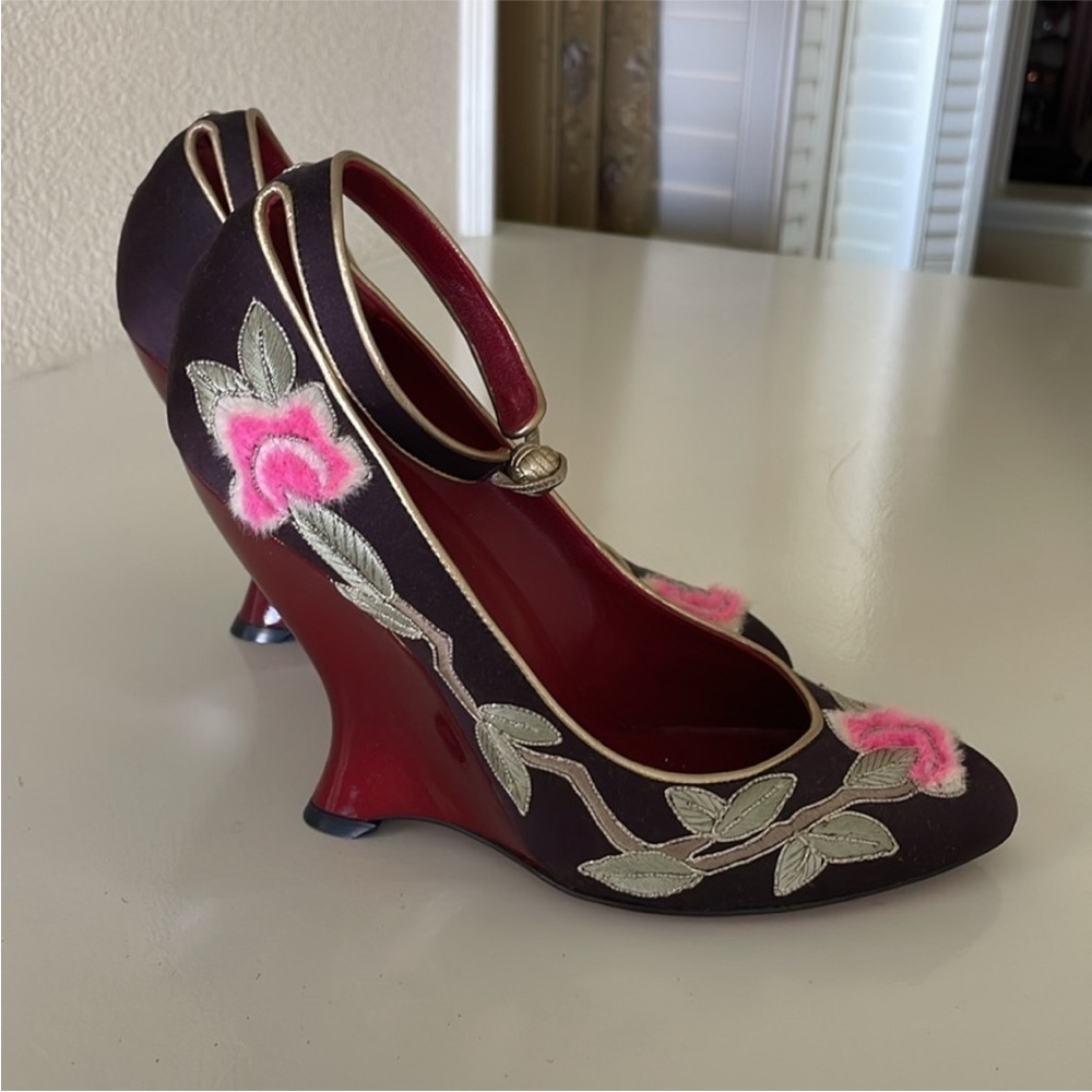 Yves Saint Laurent YSL 2004 Tom Ford era opium floral wedge Heels Ankle Strap 38 - Picture 5 of 12